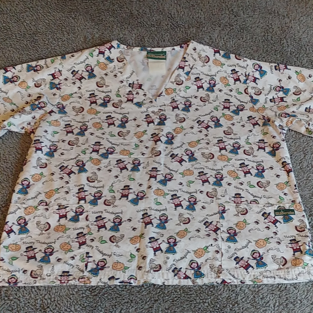 💲3 for 15💲Thanksgiving scrub top